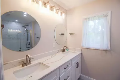 691 Russell Street, Longboat Key, FL 34228 - Photo 22