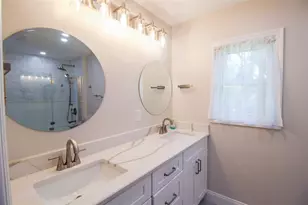 691 Russell St, Longboat Key, FL 34228 - Photo 22