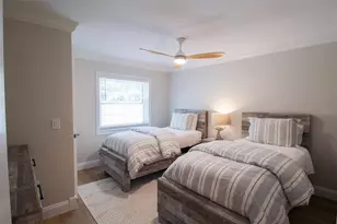 691 Russell St, Longboat Key, FL 34228 - Photo 16