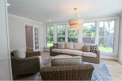 691 Russell Street, Longboat Key, FL 34228 - Photo 32