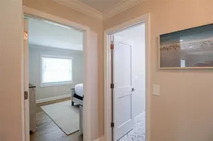 691 Russell St, Longboat Key, FL 34228 - Photo 8