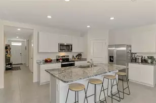 17733 Canopy Pl, Bradenton, FL 34211 - Photo 10