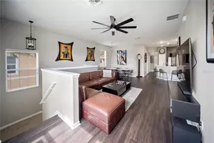 3760 Parkridge Cir, Sarasota, FL 34243 - Photo 4