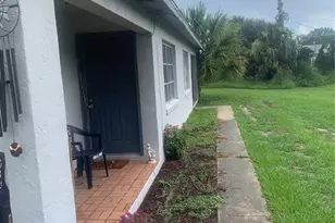 1674 NE Floridian Cir, Arcadia, FL 34266 - Photo 2