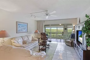 1109 Edgewater Cir, Bradenton, FL 34209 - Photo 10