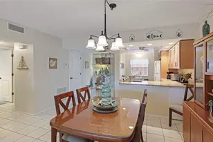 1109 Edgewater Cir, Bradenton, FL 34209 - Photo 18