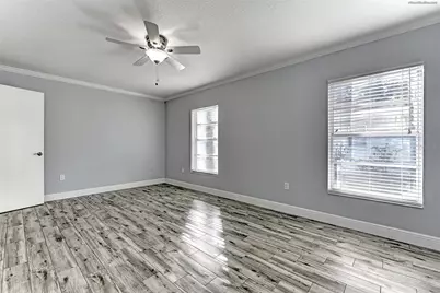 1106 Southern Pine Lane, Sarasota, FL 34243 - Photo 16