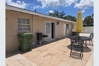537 Melody Circle, Sarasota, FL 34237 - Photo 12