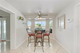 9907 Royal Palm Dr, Bradenton, FL 34210 - Photo 16