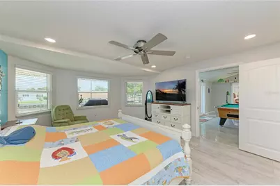 9907 Royal Palm Drive, Bradenton, FL 34210 - Photo 20