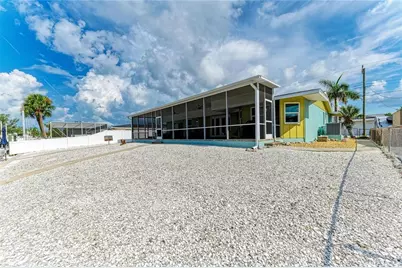 9907 Royal Palm Drive, Bradenton, FL 34210 - Photo 36