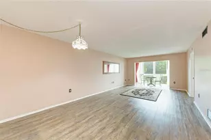 220 Santa Maria St, Venice, FL 34285 - Photo 10