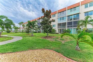 220 Santa Maria St, Venice, FL 34285 - Photo 4