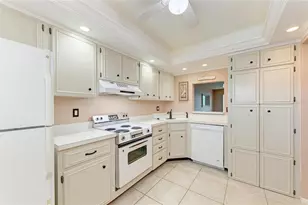 220 Santa Maria St, Venice, FL 34285 - Photo 14
