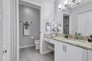 9620 Club S Cir, Sarasota, FL 34238 - Photo 12