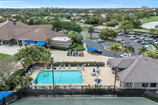 9620 Club S Cir, Sarasota, FL 34238 - Photo 22