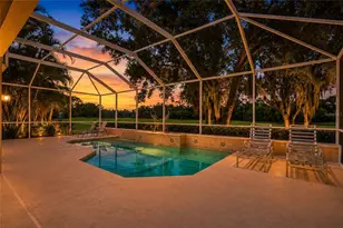 8718 54th Ave E, Bradenton, FL 34211 - Photo 2