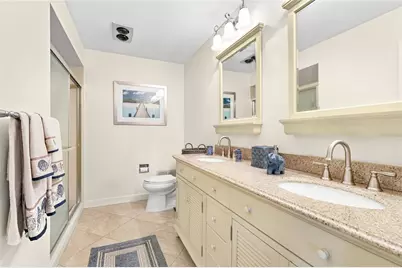 3670 Gleneagle Drive #8A, Sarasota, FL 34238 - Photo 18