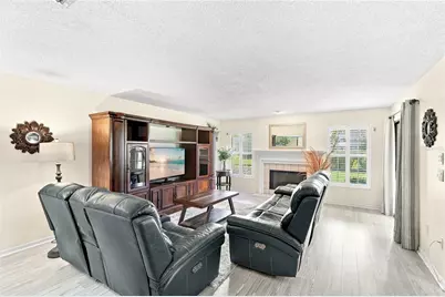 3670 Gleneagle Drive #8A, Sarasota, FL 34238 - Photo 8