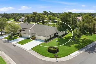 3670 Glen Eagle Dr, Sarasota, FL 34238 - Photo 32