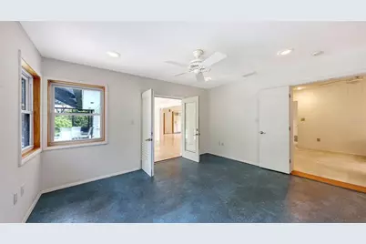 4735 Remington Drive, Sarasota, FL 34234 - Photo 18
