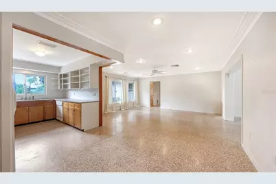 4735 Remington Drive, Sarasota, FL 34234 - Photo 10