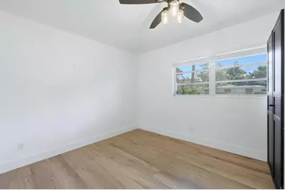 2000 Craft Lane, Sarasota, FL 34239 - Photo 14