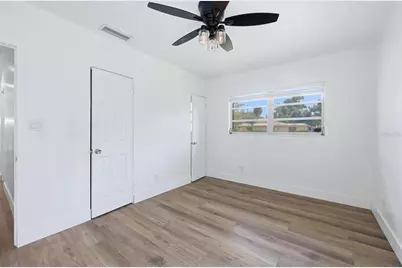 2000 Craft Lane, Sarasota, FL 34239 - Photo 18