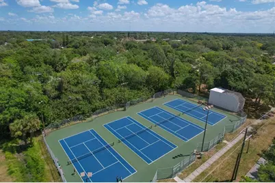 2000 Craft Lane, Sarasota, FL 34239 - Photo 28