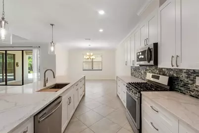 9730 Carnoustie Place, Bradenton, FL 34211 - Photo 8