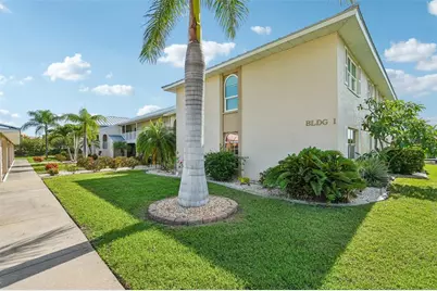 220 Coldeway Drive #124, Punta Gorda, FL 33950 - Photo 2