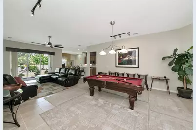 5720 43rd Court E, Bradenton, FL 34203 - Photo 4