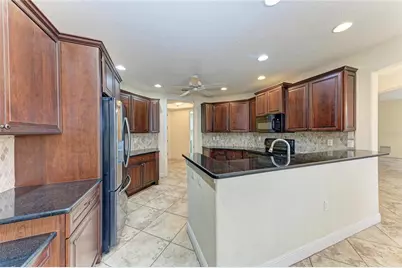 5200 Manorwood Drive #2D, Sarasota, FL 34235 - Photo 20
