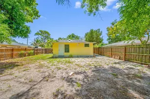 907 18th Ave W, Palmetto, FL 34221 - Photo 32