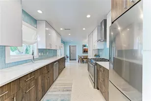 580 Linley St, Longboat Key, FL 34228 - Photo 8
