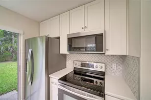 6308 Robin Cove, Bradenton, FL 34202 - Photo 6