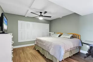 1001 Benjamin Franklin Dr, Sarasota, FL 34236 - Photo 34