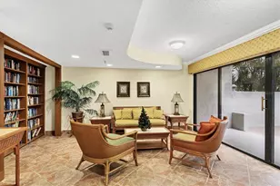 1001 Benjamin Franklin Dr, Sarasota, FL 34236 - Photo 54