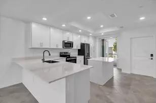 18923 Scallop Loop, Bradenton, FL 34202 - Photo 6