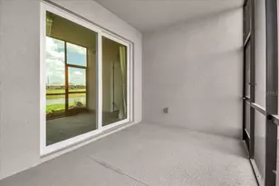 18923 Scallop Loop, Bradenton, FL 34202 - Photo 2