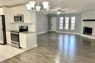 4633 Brooksdale Dr, Sarasota, FL 34232 - Photo 8
