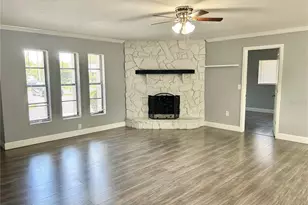 4633 Brooksdale Dr, Sarasota, FL 34232 - Photo 6