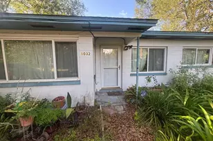 1032 NE 20th Ave, Gainesville, FL 32609 - Photo 2