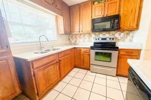 3341 Andrea St, Sarasota, FL 34235 - Photo 12