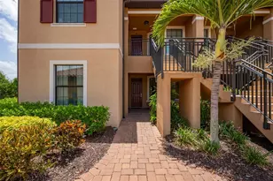 5425 Cicerone St, Sarasota, FL 34238 - Photo 2
