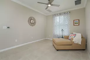 5425 Cicerone St, Sarasota, FL 34238 - Photo 10