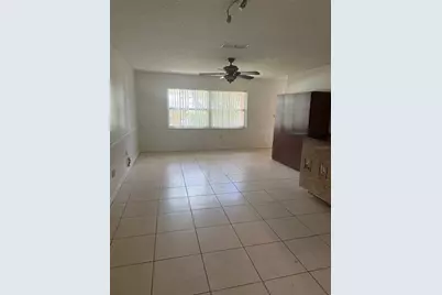6816 Circlecreek Drive, Pinellas Park, FL 33781 - Photo 2