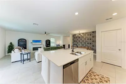 9175 Tequila Sunrise Drive, Sarasota, FL 34241 - Photo 12