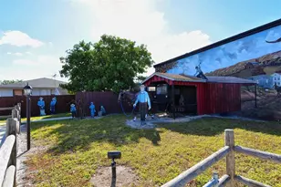 2481 S Scarlet Oak Ct, Sarasota, FL 34232 - Photo 52