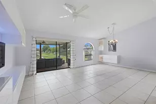 2481 S Scarlet Oak Ct, Sarasota, FL 34232 - Photo 8